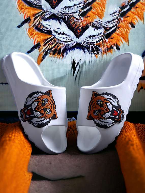 men printed slider flip flops