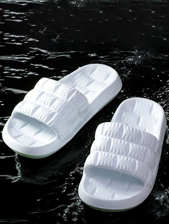 men solid slider flip flops