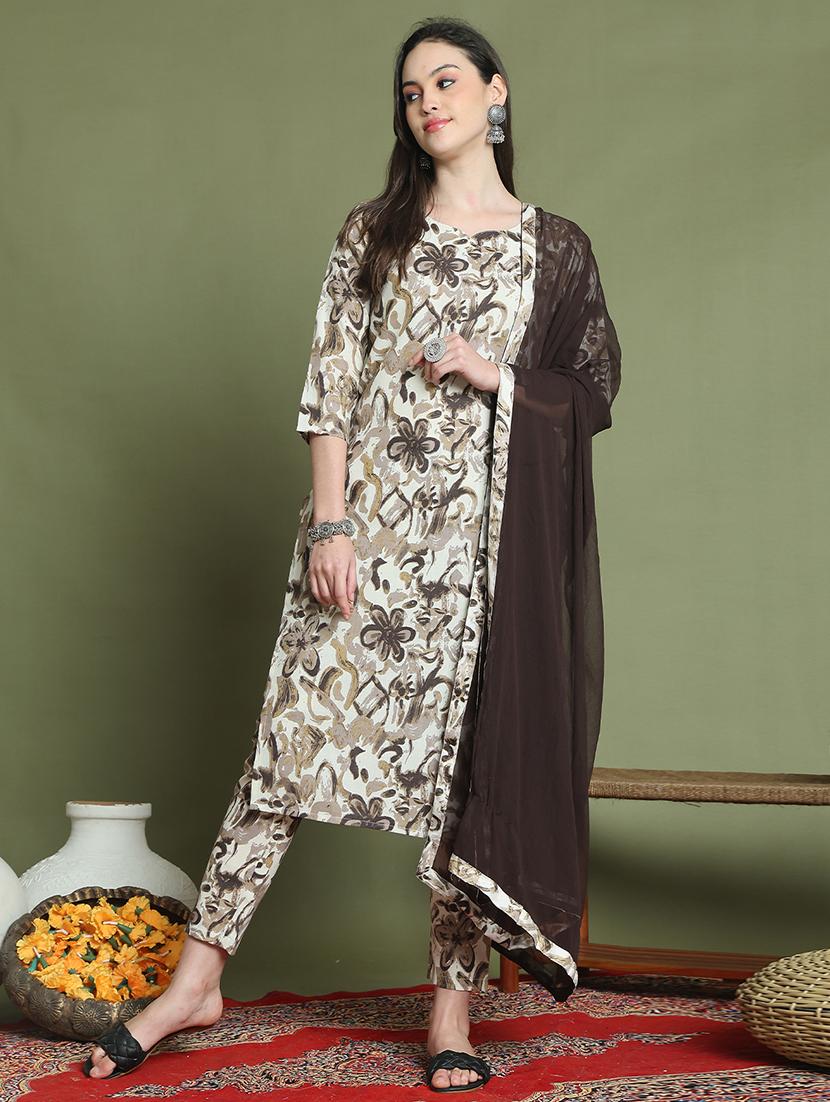 set of 2 printed kurta pant with dupatta set - 21740778 - Standard Image - 3