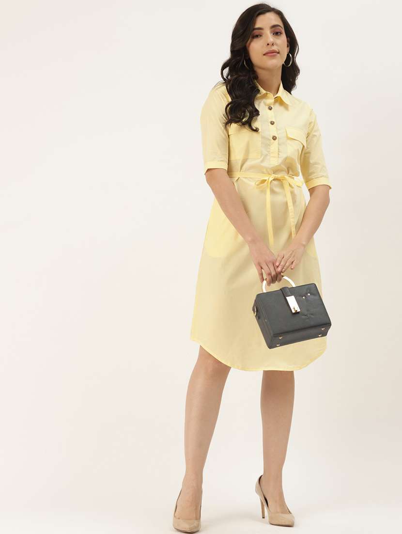 women solid collared a-line dress