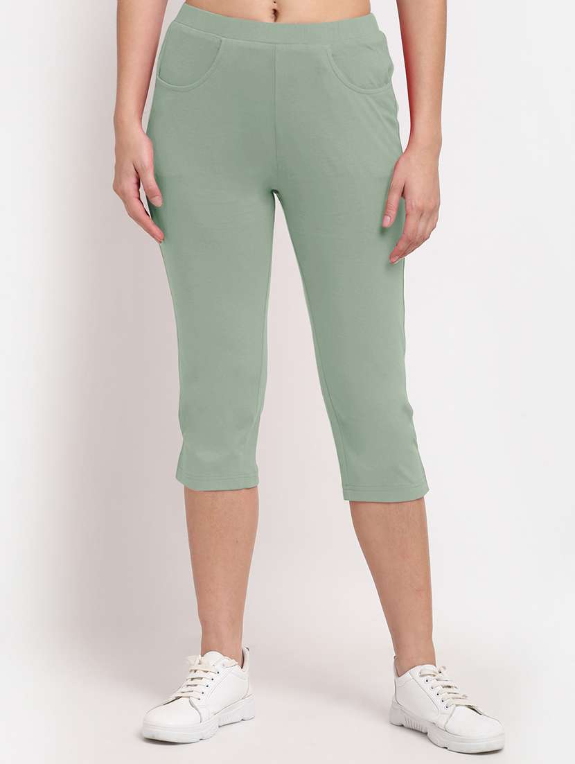 women solid mid rise slim fit capri - 21742011 -  Zoom Image - 0