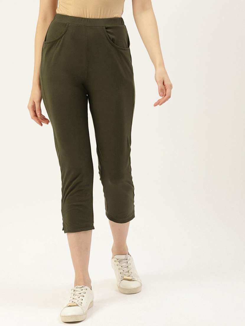 women solid mid rise slim fit capri - 21742020 -  Zoom Image - 0