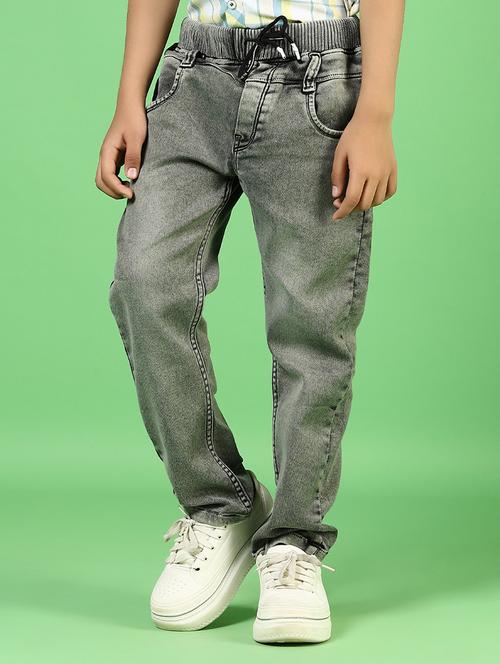 boys green solid mid rise jeans - 21742407 - Standard Image - 0