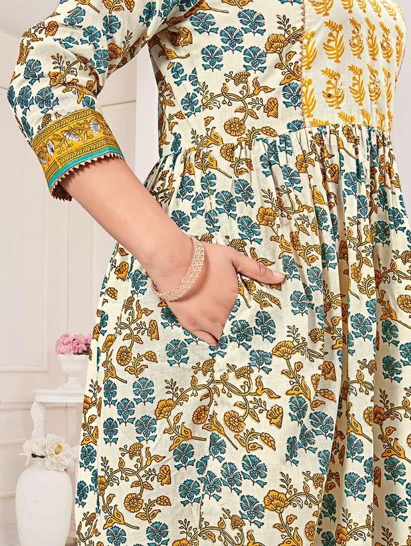women printed kurta pant with dupatta set - 21742674 - Standard Image - 5