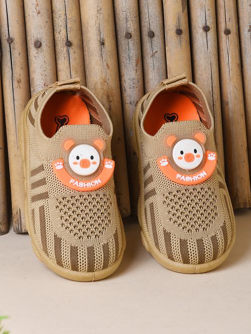 unisex kids slip on sneaker - 21743497 -  Standard Image - 0