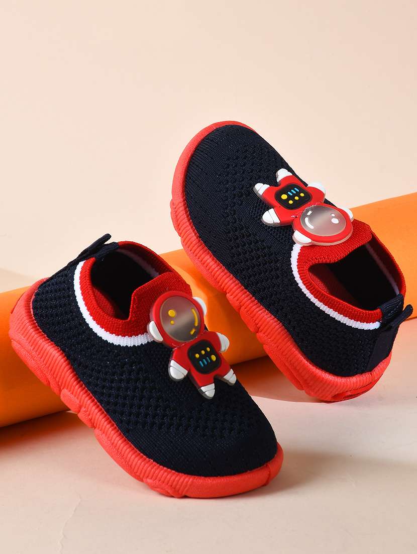 unisex kids slip on sneaker