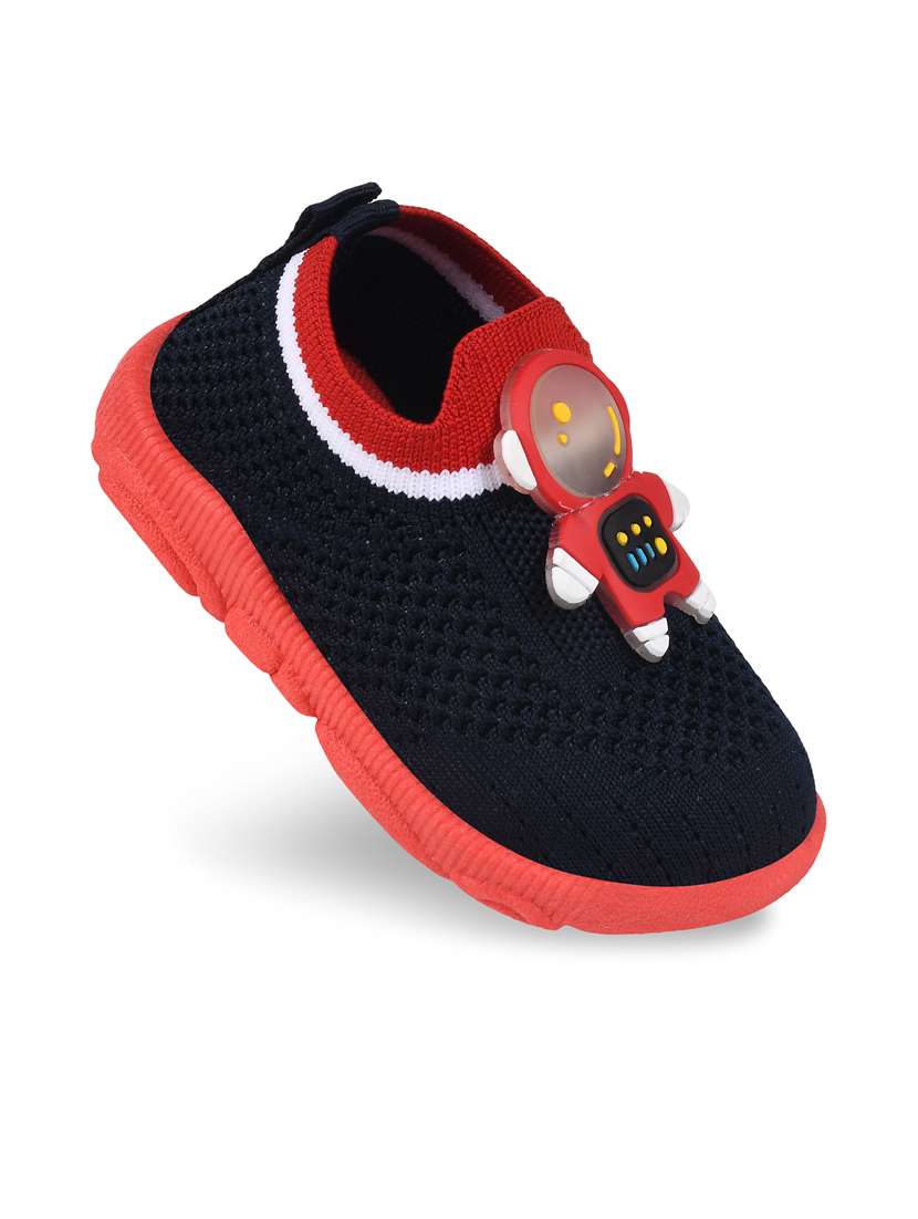 unisex kids slip on sneaker - 21743502 -  Standard Image - 3