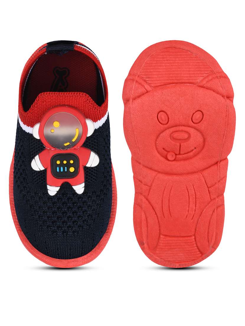 unisex kids slip on sneaker - 21743502 -  Standard Image - 5