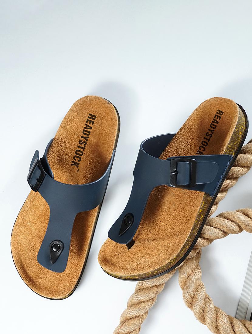 men solid toe seperator sandal