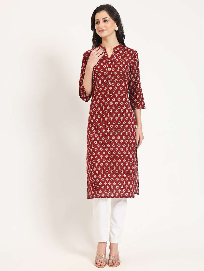 women maroon three quarter sleeve straight kurta