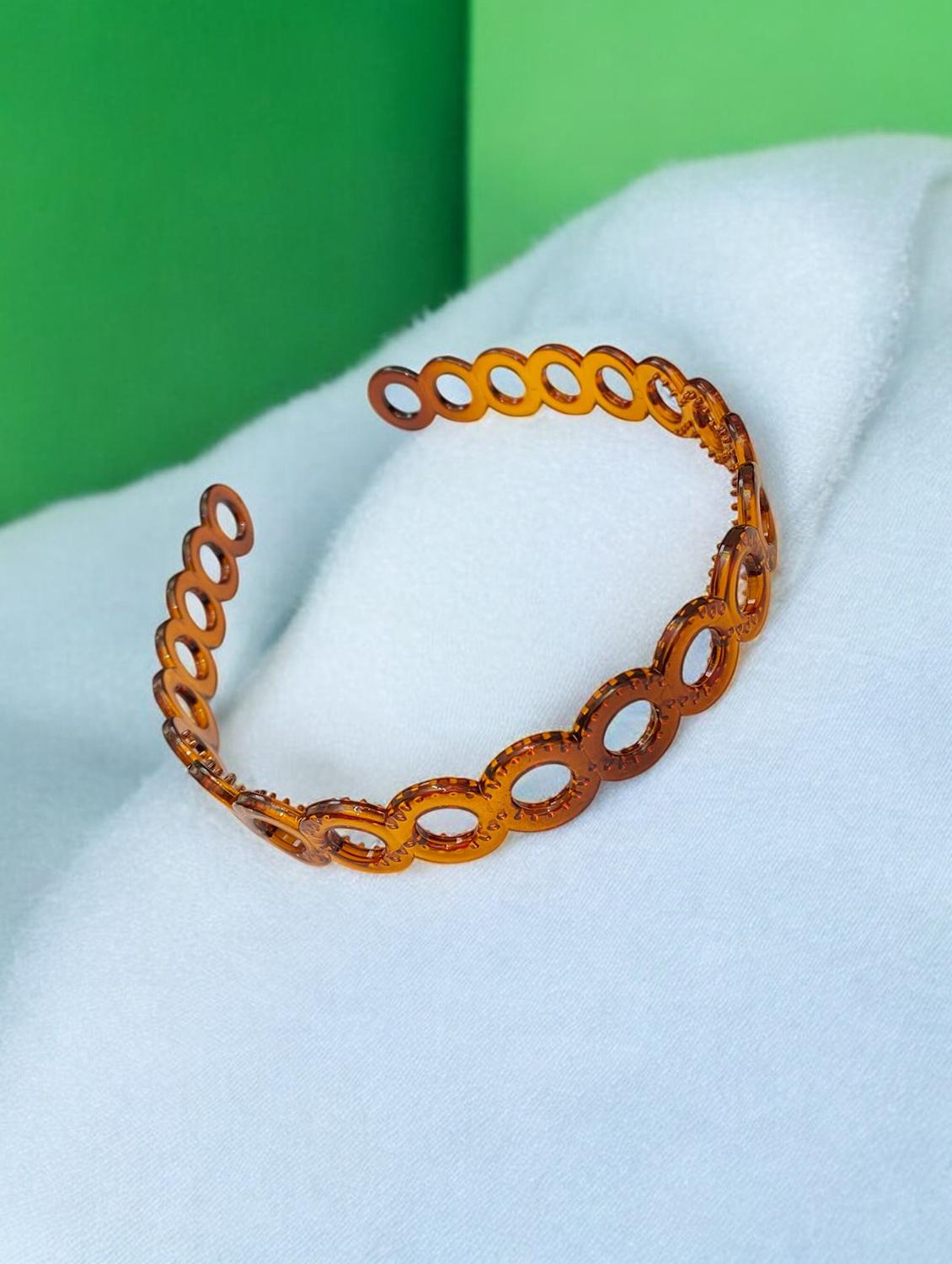 women solid plastic hairband - 21745301 - Zoom Image - 0