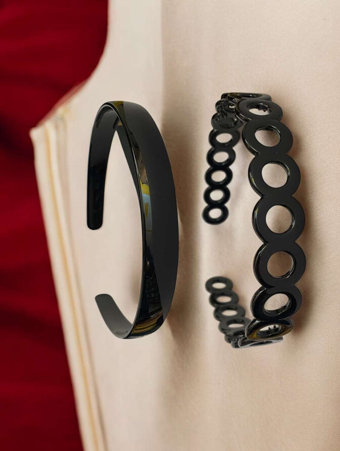 women solid plastic hairband combo