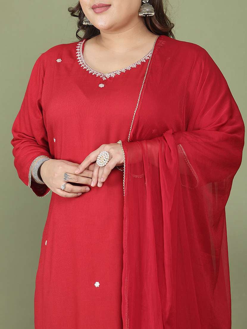 women plus size three quarter sleeve kurta pant with dupatta set - 21745879 -  Standard Image - 3