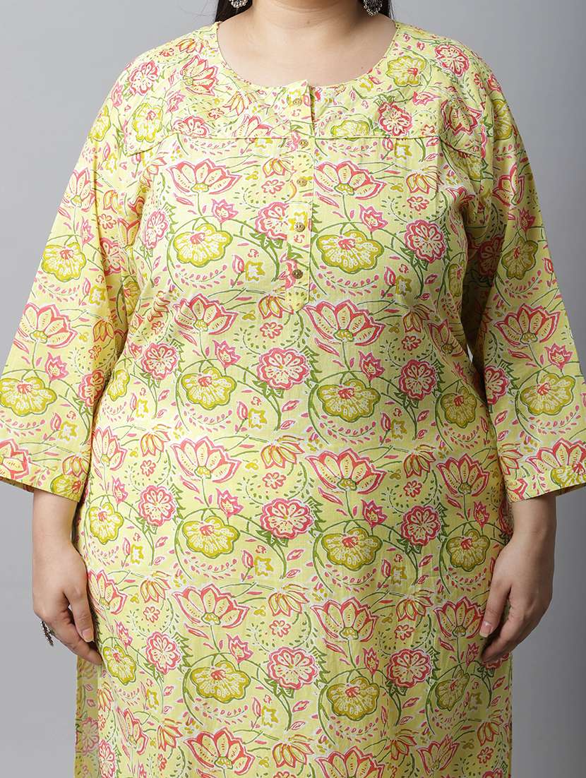 women plus size floral printed straight kurta - 21745899 - Standard Image - 3