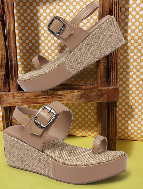 women solid one toe platforms sandal - 21746032 -  Standard Image - 0