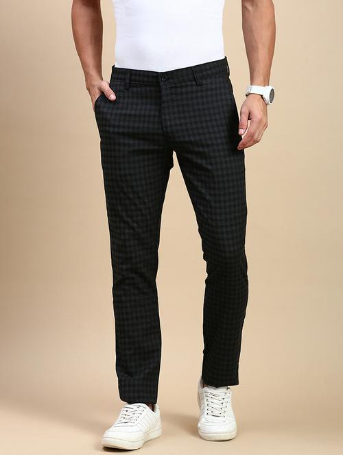 men mid rise checkered flat front casual trouser - 21746571 - Standard Image - 0