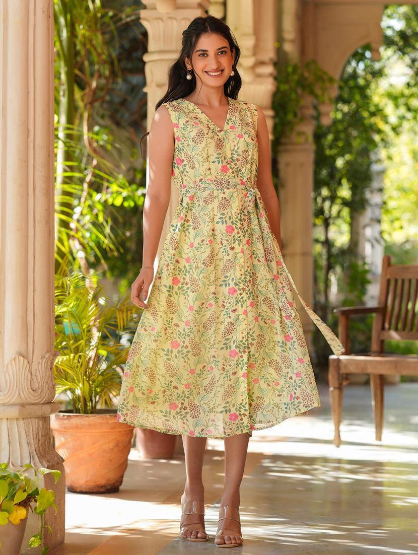 women floral printed a-line dress - 21746659 - Zoom Image - 0
