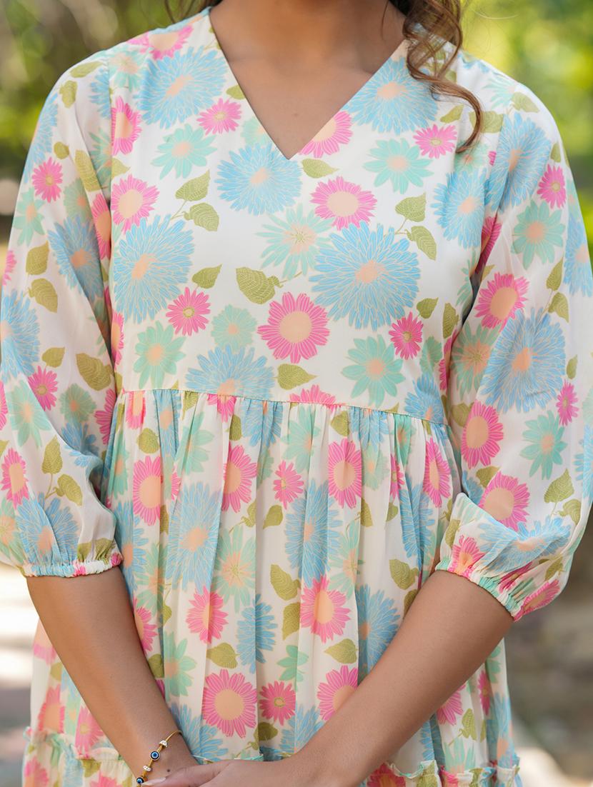 women floral print tiered dress - 21746669 - Standard Image - 5