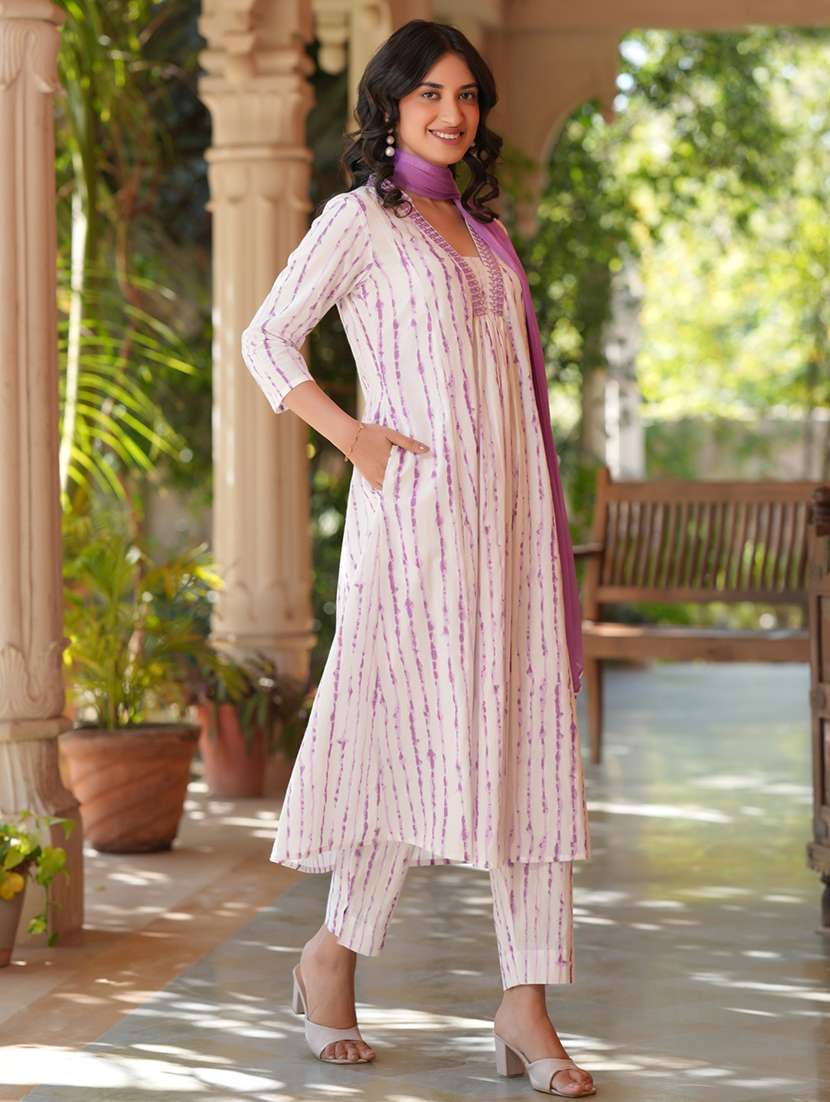 women tie & dye kurta pant set with dupatta - 21746738 - Standard Image - 3