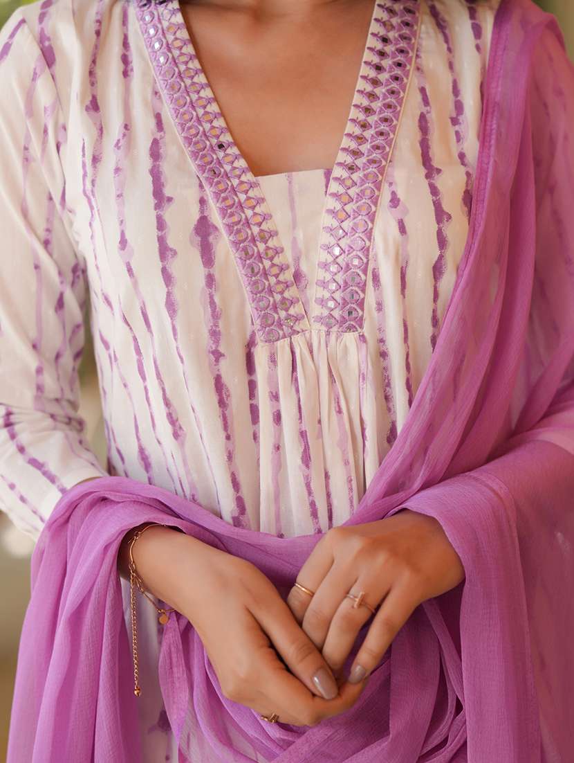 women tie & dye kurta pant set with dupatta - 21746738 - Standard Image - 5