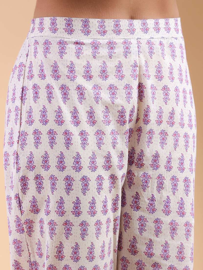 women v-neck printed kurta pant set with dupatta - 21746739 - Standard Image - 5