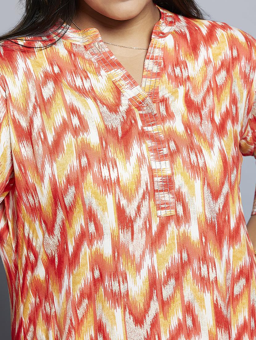 gloplus women red mandarin neck chevron print zari detail straight plus size kurta & wide leg pants workwear set - 21746845 - Standard Image - 5