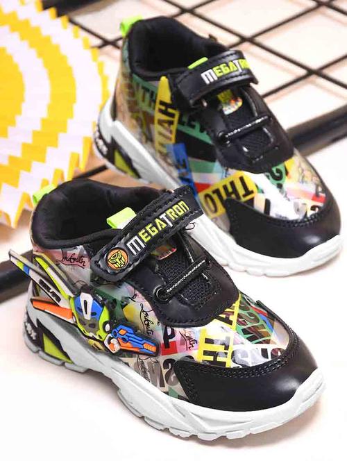 kids printed slip on velcro sports shoes - 21746899 -  Standard Image - 0