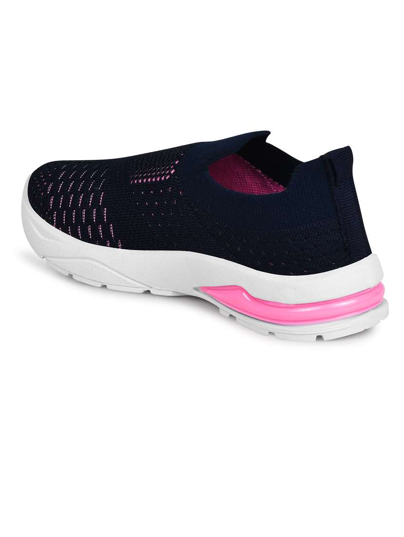 kids slip on sports shoes - 21746914 - Standard Image - 3