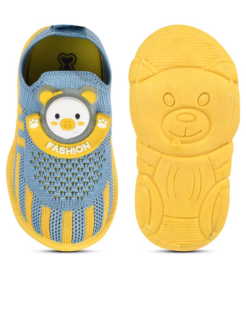 kids slip on sneaker shoes - 21746956 - Standard Image - 5