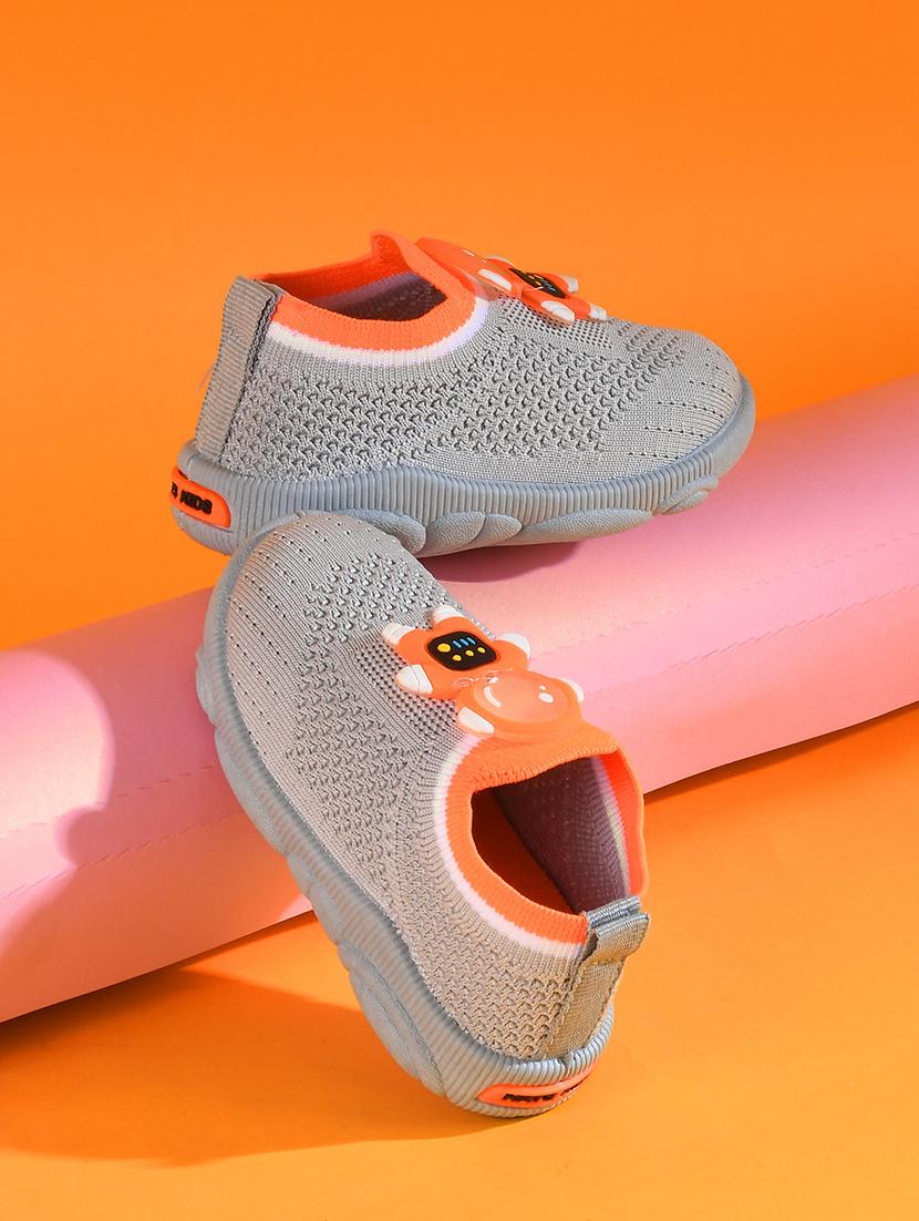 kids slip on sneaker shoes - 21746960 - Zoom Image - 0