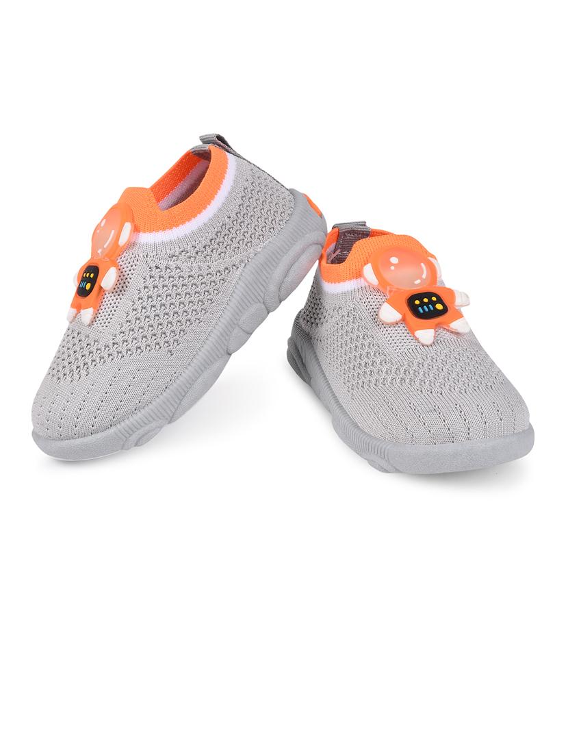 kids slip on sneaker shoes - 21746960 - Standard Image - 3