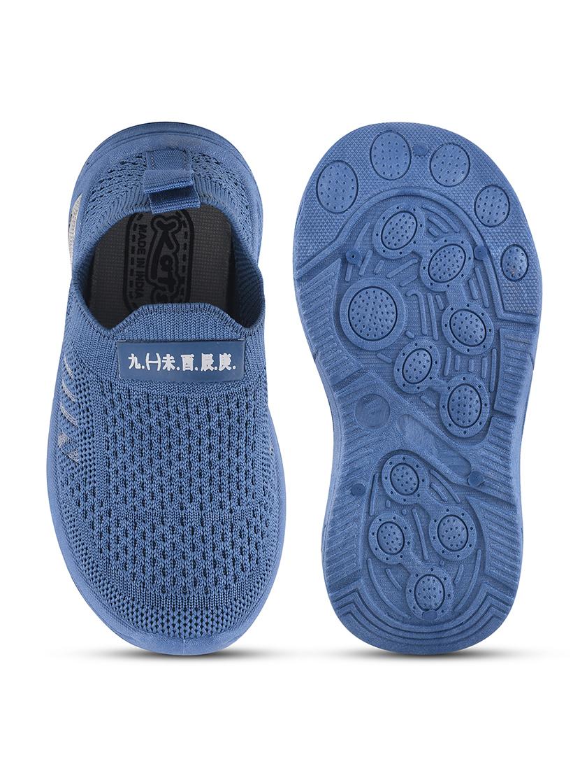 kids slip on sneaker shoes - 21746967 - Standard Image - 3