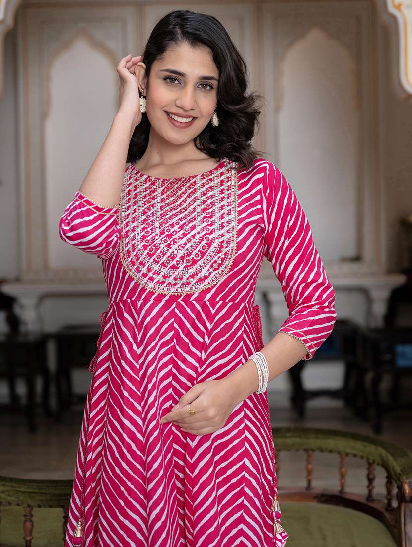 women leheriya print tiered ethnic dress - 21747741 -  Standard Image - 3