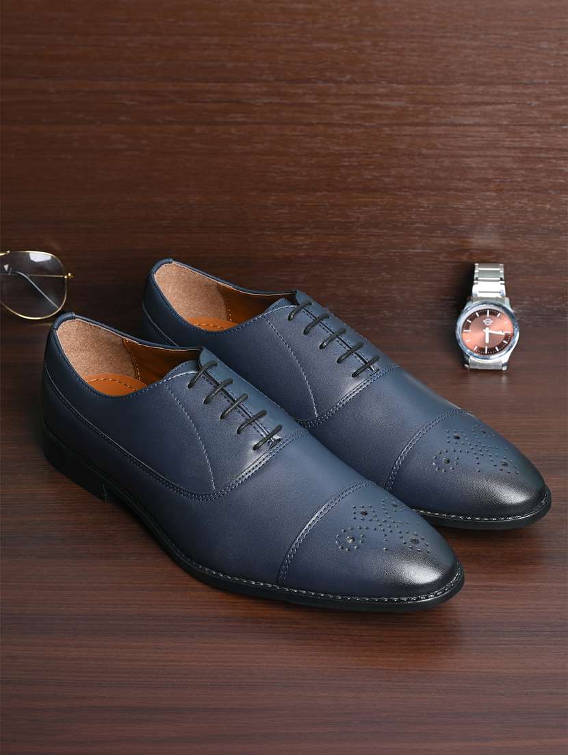men solid lace-up brouges - 21748073 - Zoom Image - 0