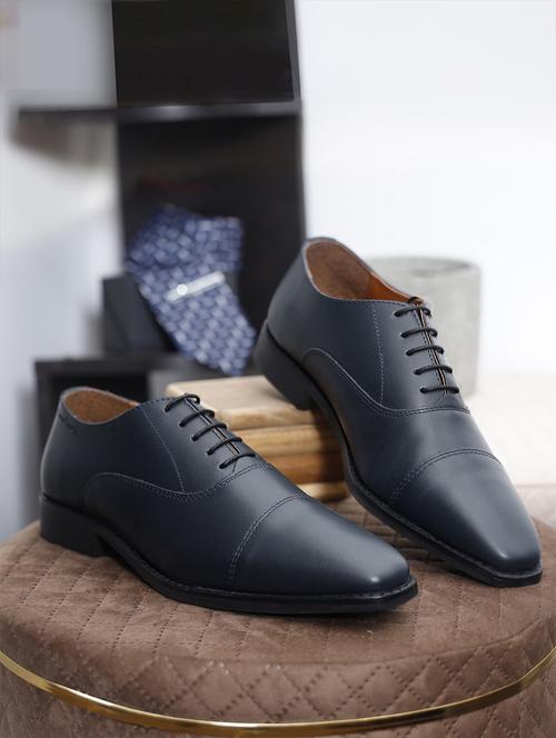 men solid lace-up oxfords - 21748088 - Standard Image - 0