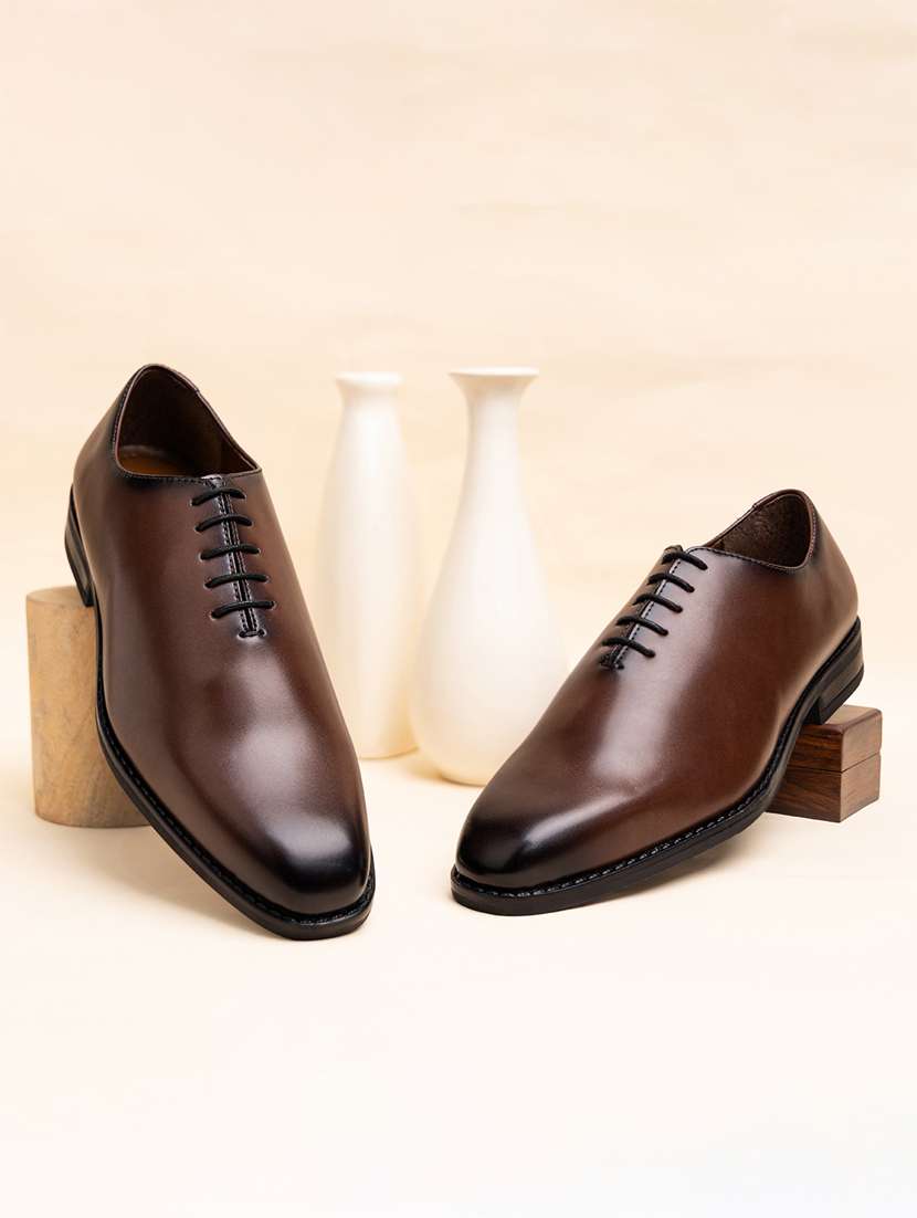 men solid lace-up oxfords