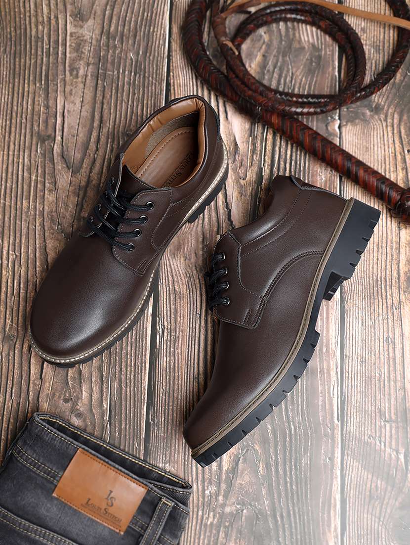 men solid lace up hiking boots