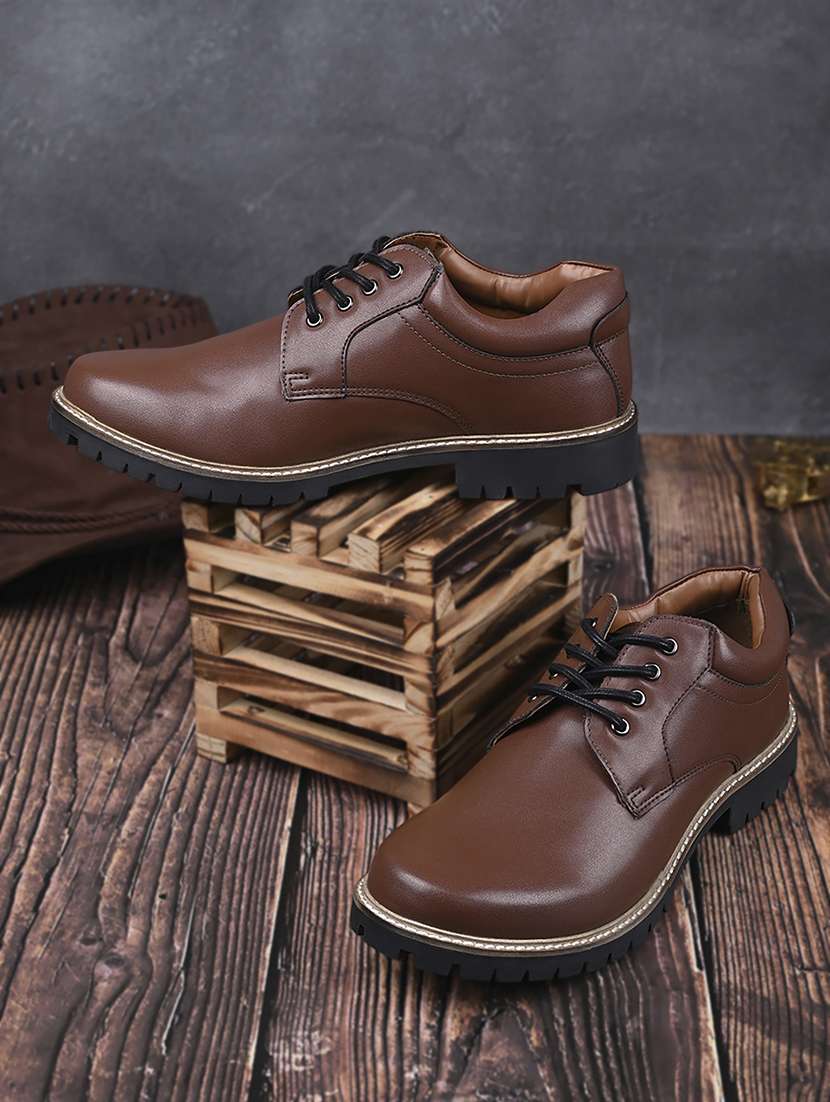 men solid lace up hiking boots