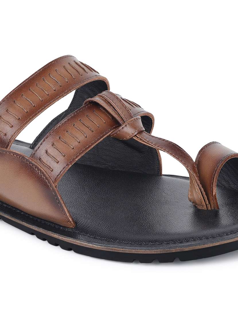 men solid one toe sandals - 21748473 -  Standard Image - 3
