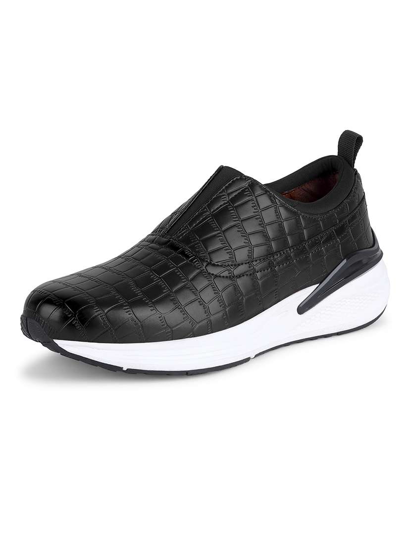 men black slip on shoes - 21748531 -  Standard Image - 3