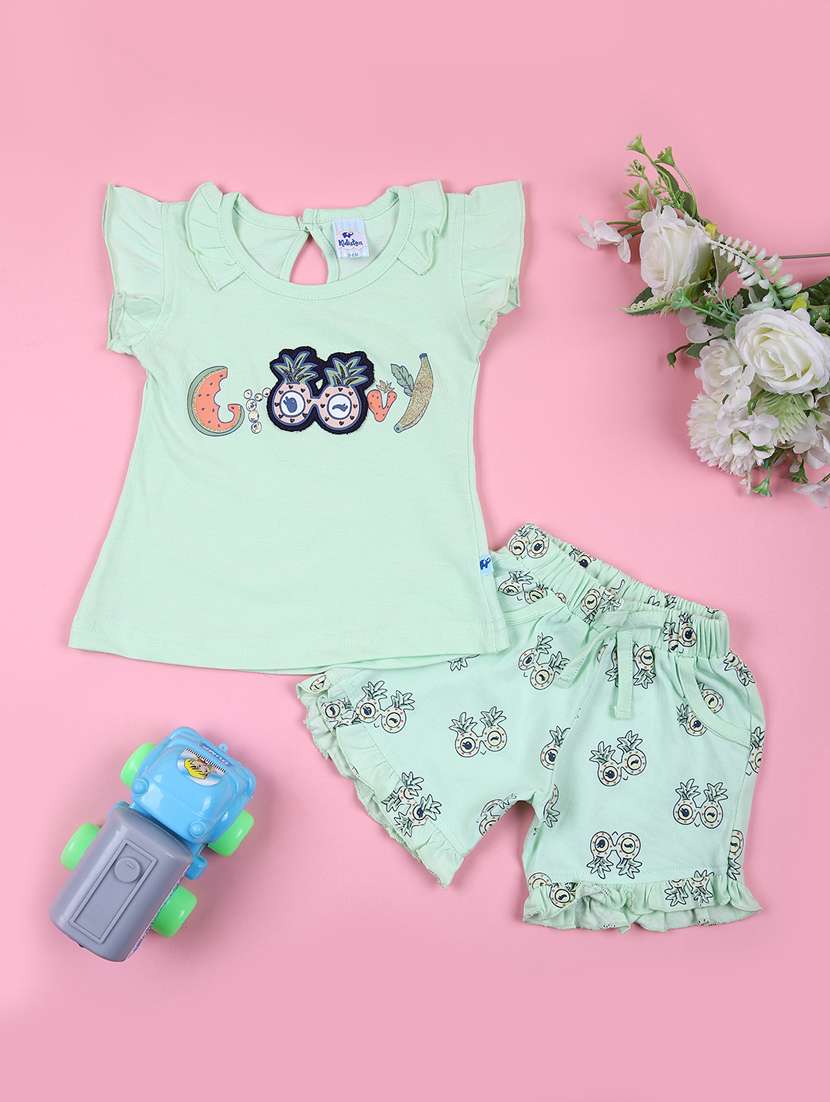girls printed shorts & top twin set
