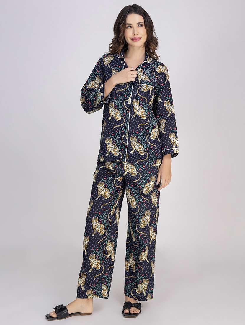 women printed nightwear pyjama set