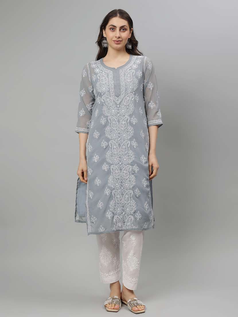 women three quarter sleeve straight chikankari kurta - 21750173 - Zoom Image - 0