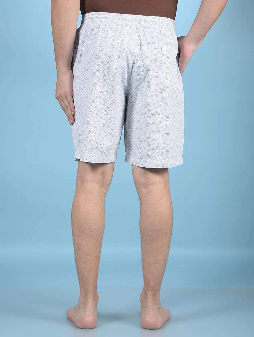 men printed mid rise bermuda shorts - 21750645 -  Standard Image - 3