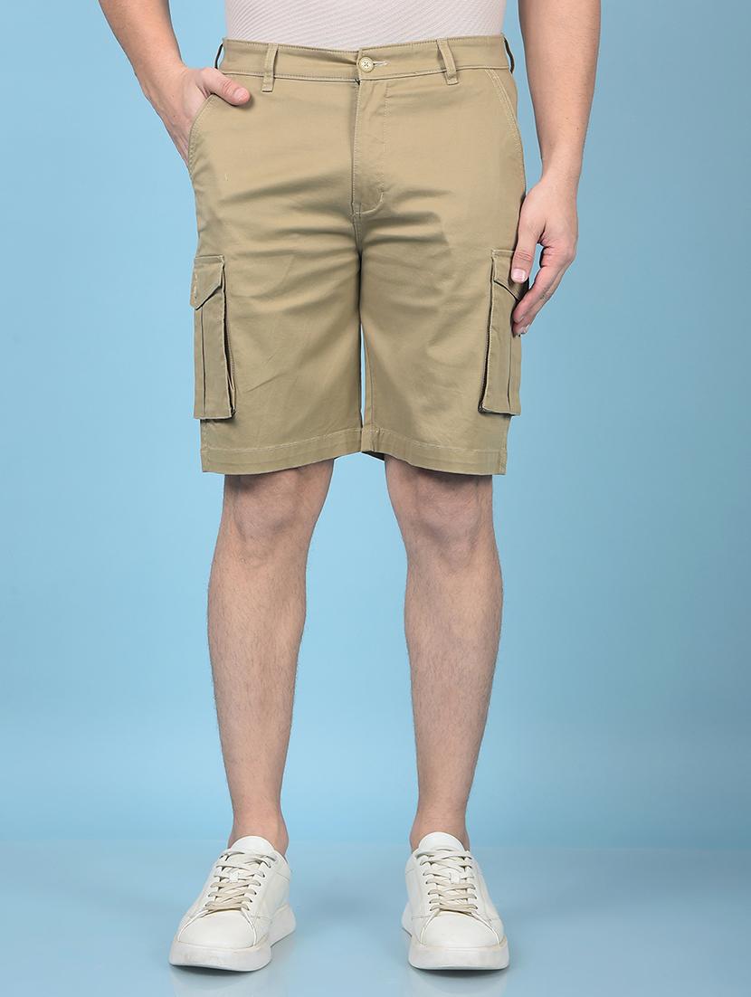men solid mid rise slim fit cargo shorts - 21750656 - Zoom Image - 0