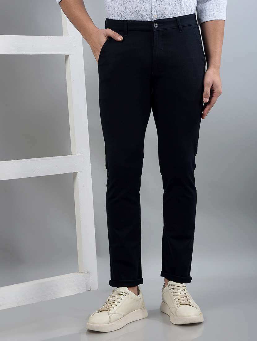 men solid mid rise chinos trouser 