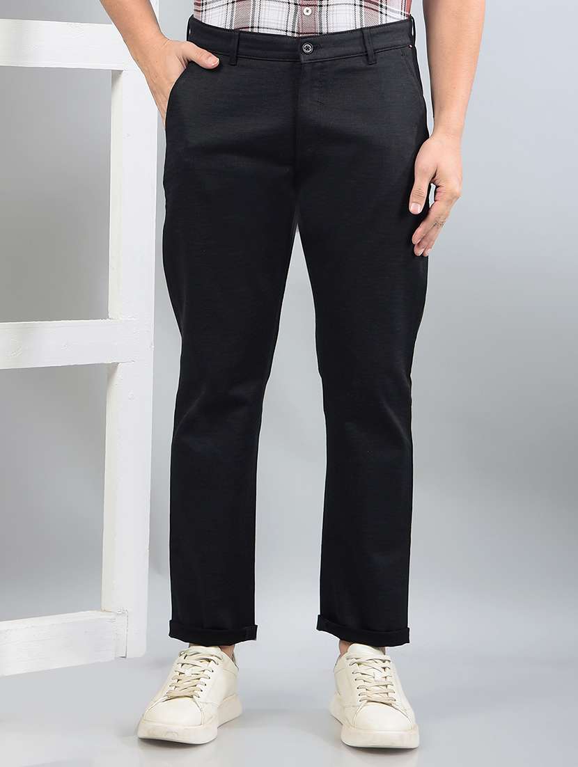 men solid mid rise chinos trouser 