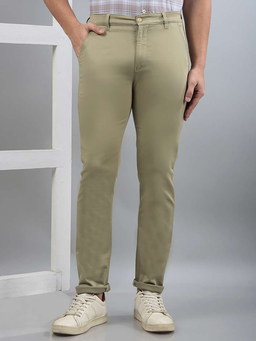 men solid mid rise chinos  