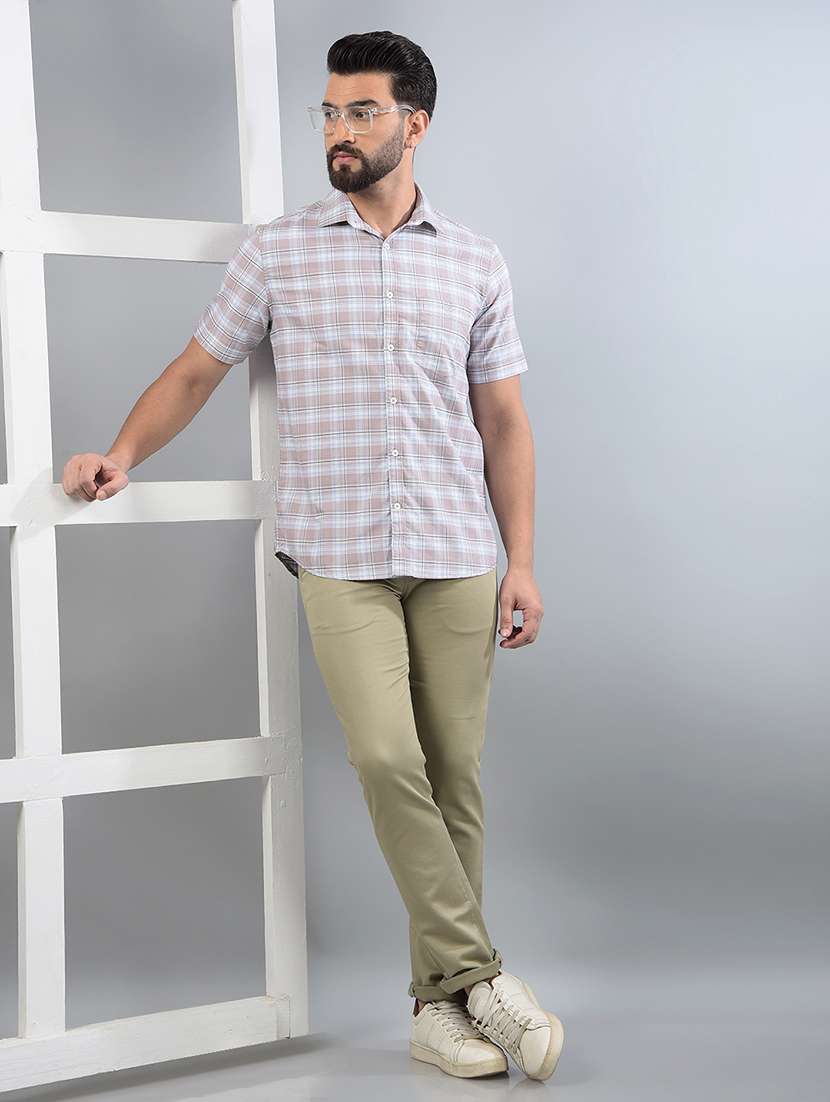 men solid mid rise chinos   - 21750698 -  Standard Image - 5