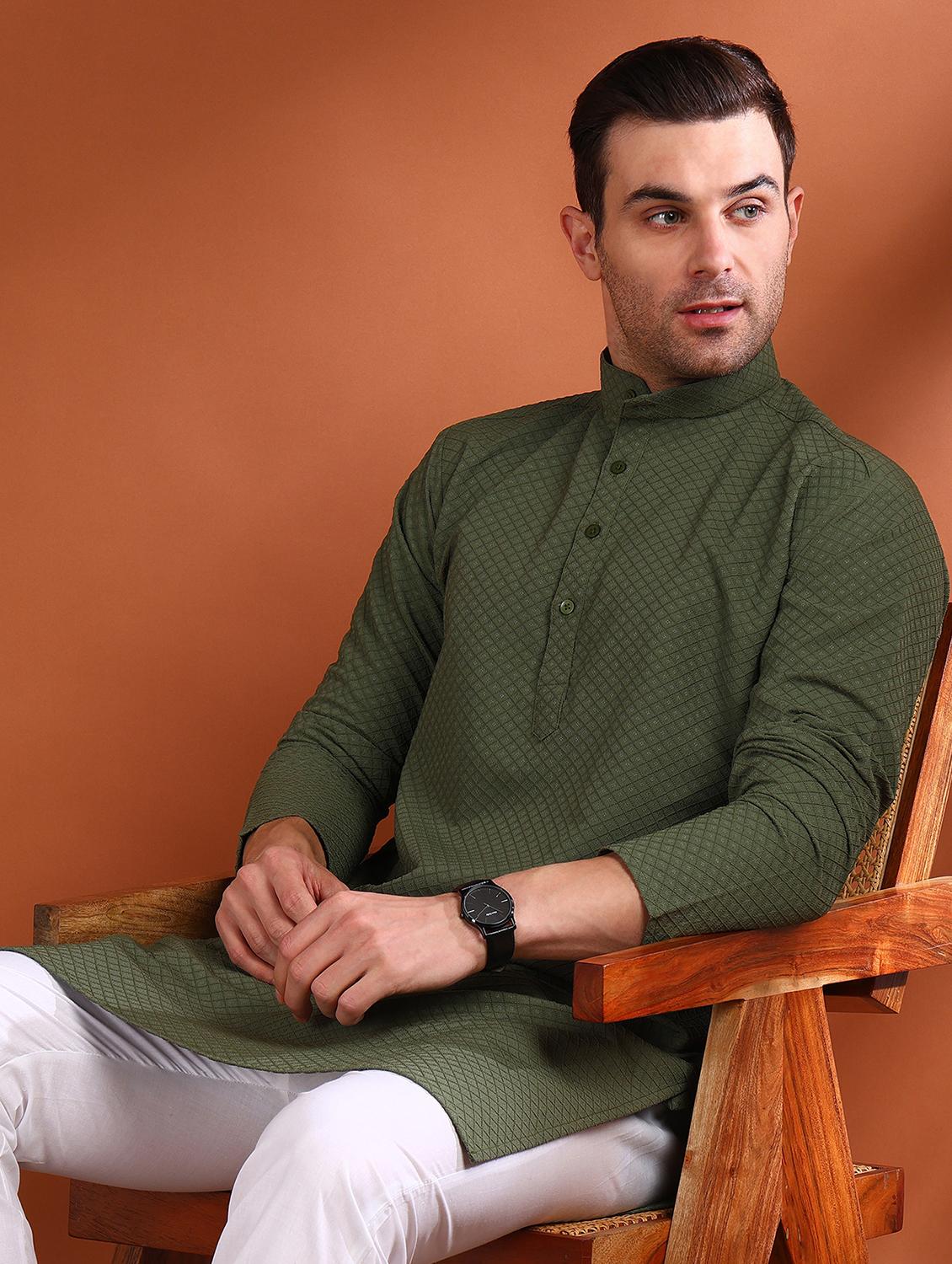 men self design mandarin neck long kurta - 21750742 - Standard Image - 3
